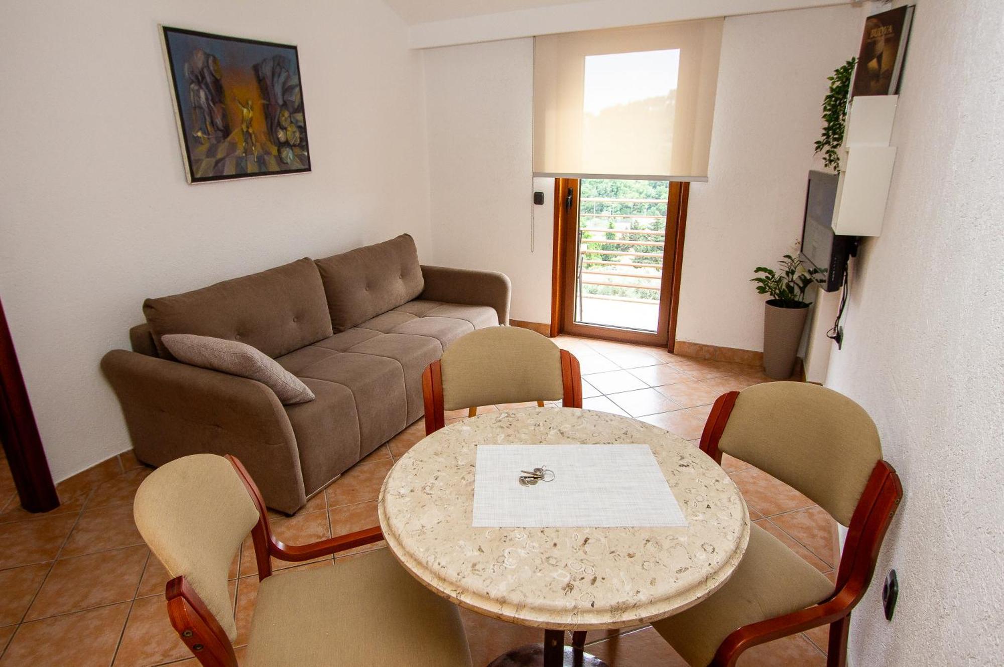 Guest House Jedro Petrovac Eksteriør billede